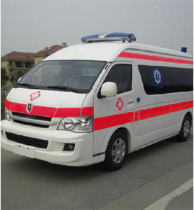 容县上汽大通救护车